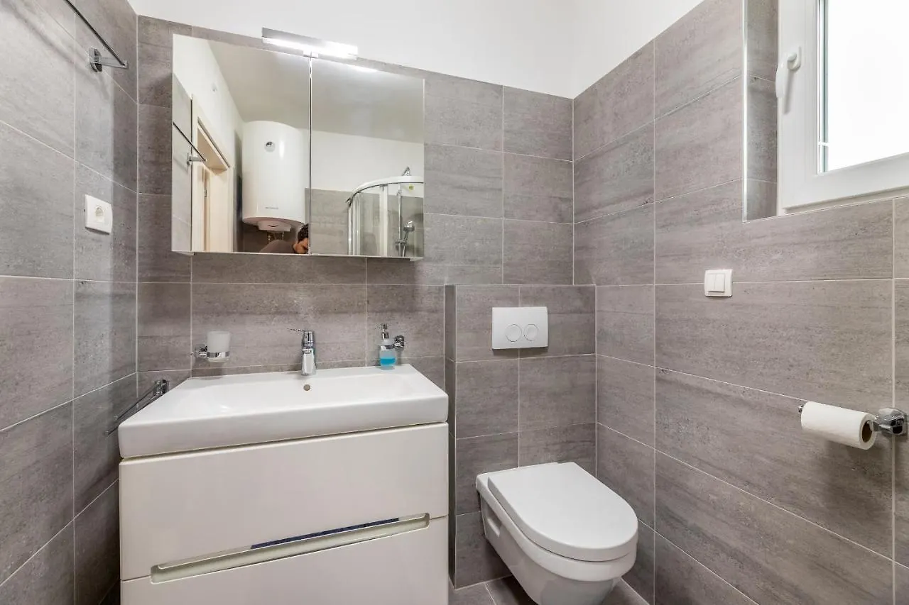 Apartment Lana Baska